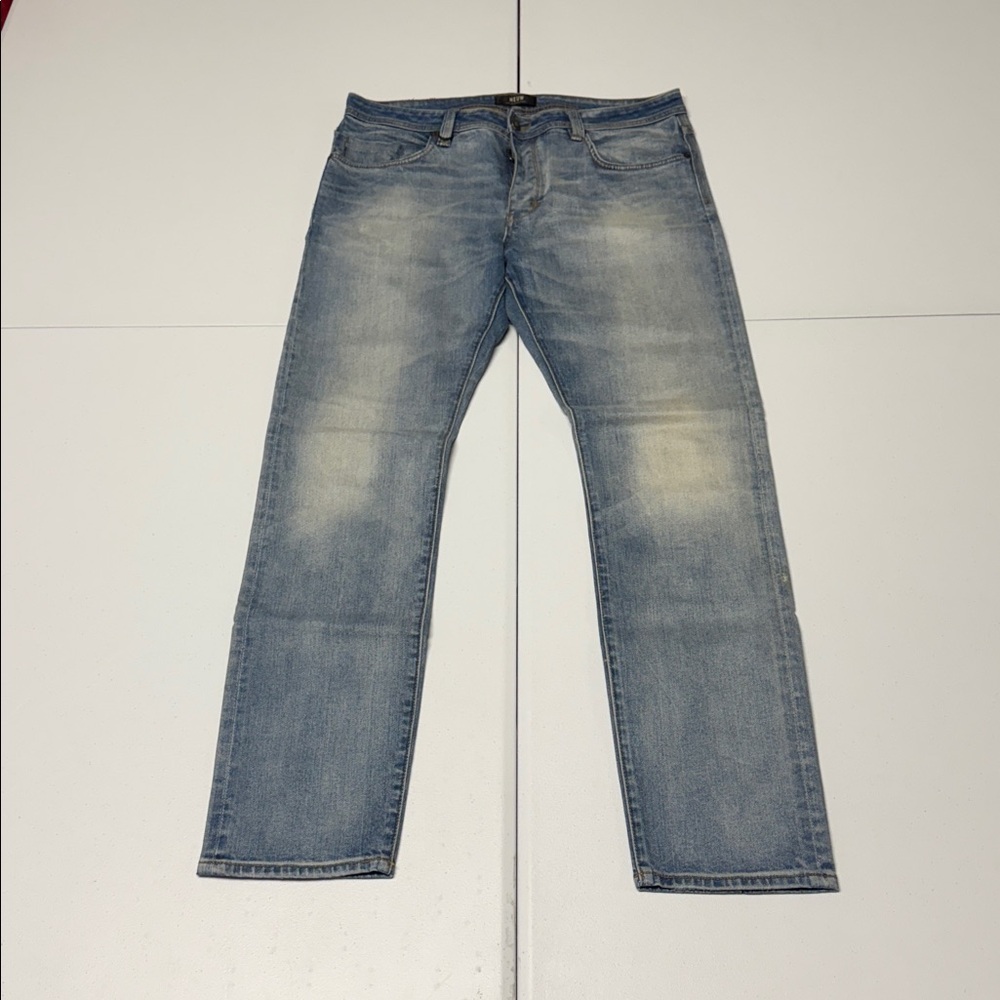 Neuw Iggy Skinny Light Blue Jeans